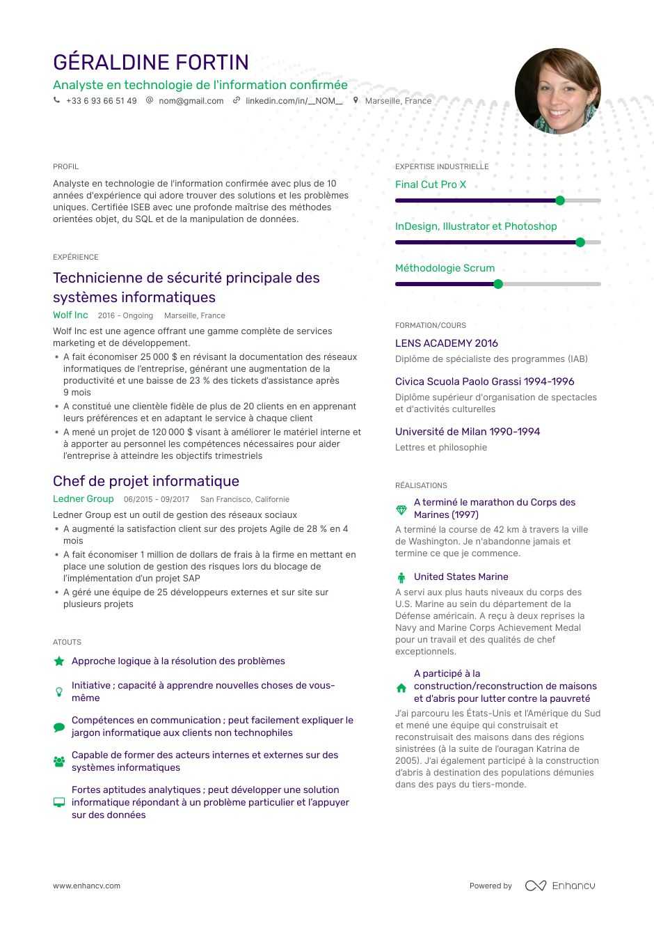 Image d'un exemple de CV informatique réalisé avec le créateur de CV en ligne